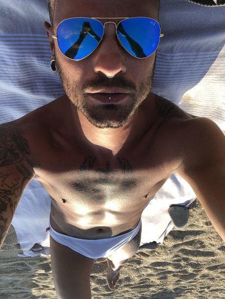 Foto di nudo di fuga di OnlyFans di Mark Sunshine
