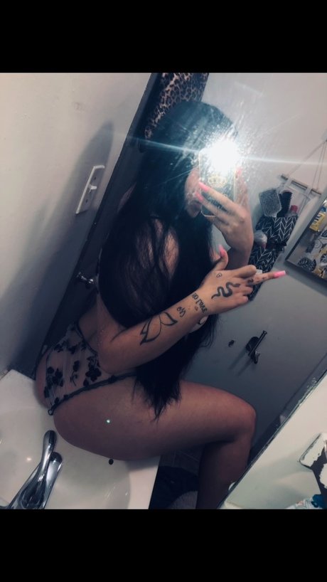 Foto di nudo di fuga di OnlyFans di Maria