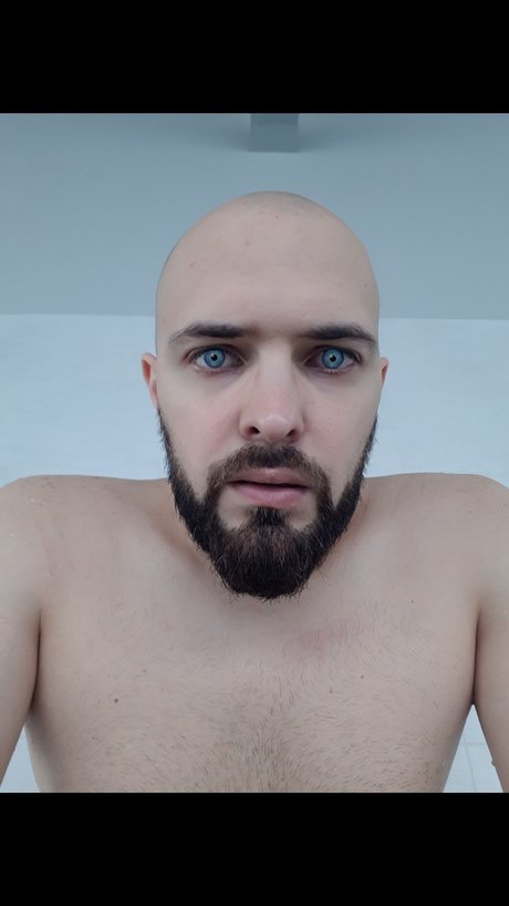 Foto di nudo di fuga di OnlyFans di Marius B