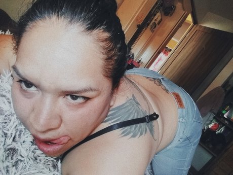 Foto di nudo di fuga di OnlyFans di Mariluly