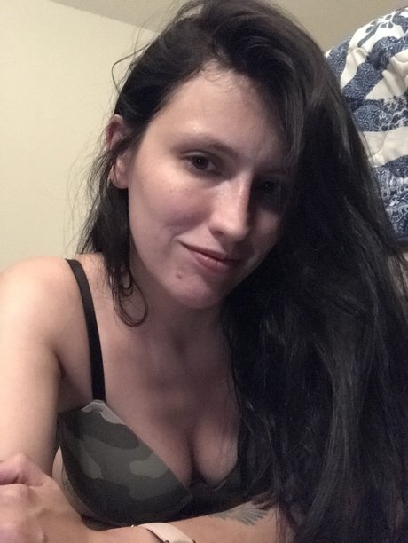 Foto di nudo di fuga di OnlyFans di Marie Hope
