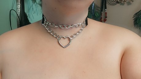 Foto di nudo di fuga di OnlyFans di  Ashley Alue Hecate 