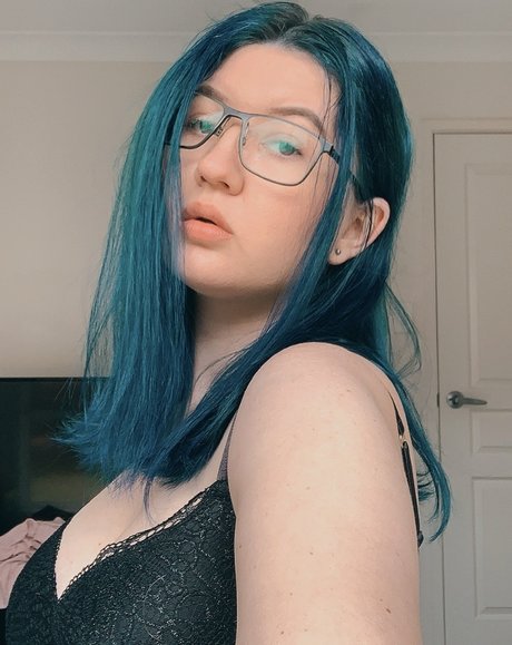 Foto di nudo di fuga di OnlyFans di Ashley Atkins