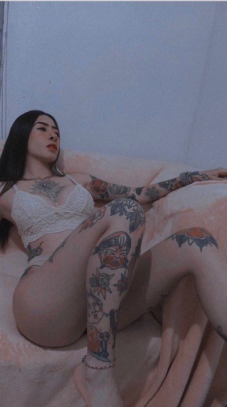Foto di nudo di fuga di OnlyFans di Anii Alba