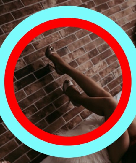 Foto di nudo di fuga di OnlyFans di Asian Only Feet