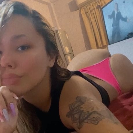 Foto di nudo di fuga di OnlyFans di Mica 