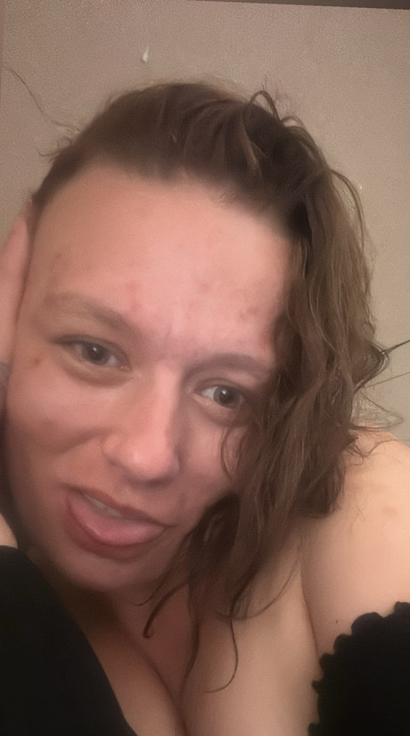 Foto di nudo di fuga di OnlyFans di Lady Kate