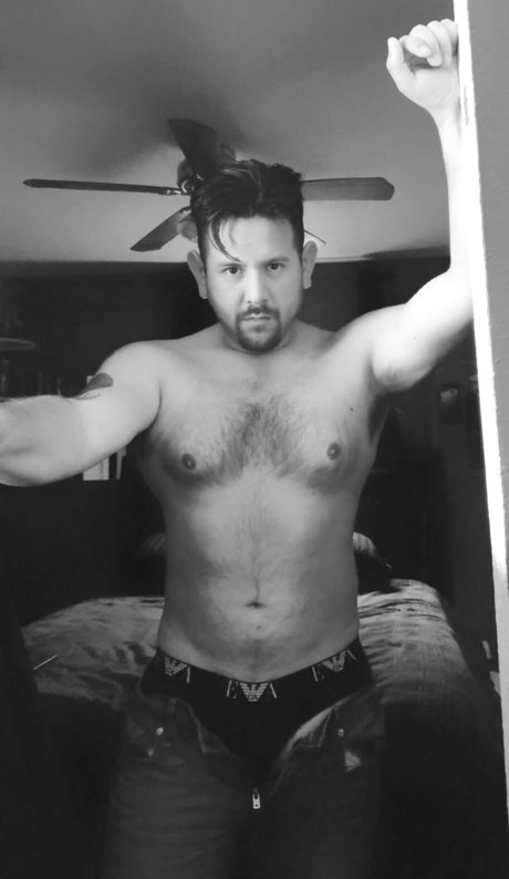 Foto di nudo di fuga di OnlyFans di Maverick