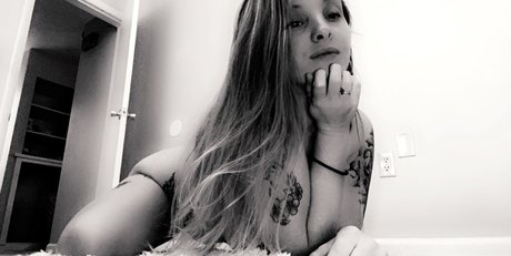 Foto di nudo di fuga di OnlyFans di Babyg19