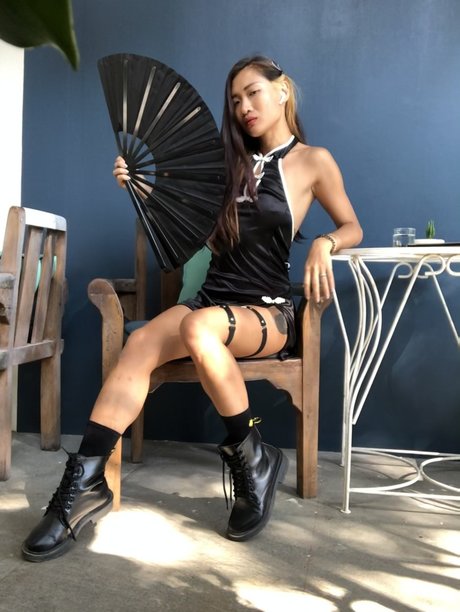 Foto di nudo di fuga di OnlyFans di Sandi