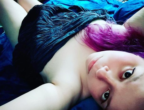 Foto di nudo di fuga di OnlyFans di Babydoll