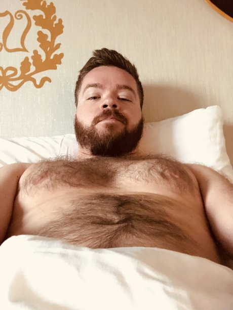 Foto di nudo di fuga di OnlyFans di Bearded Dave