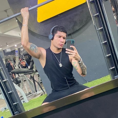 Foto di nudo di fuga di OnlyFans di Blake Summers