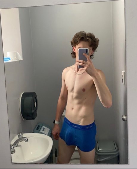 Foto di nudo di fuga di OnlyFans di Matty