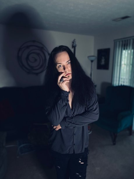 Foto di nudo di fuga di OnlyFans di Corpse Doll