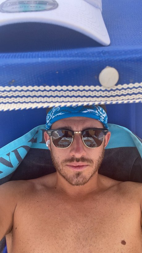 Foto di nudo di fuga di OnlyFans di Matteo Vettori