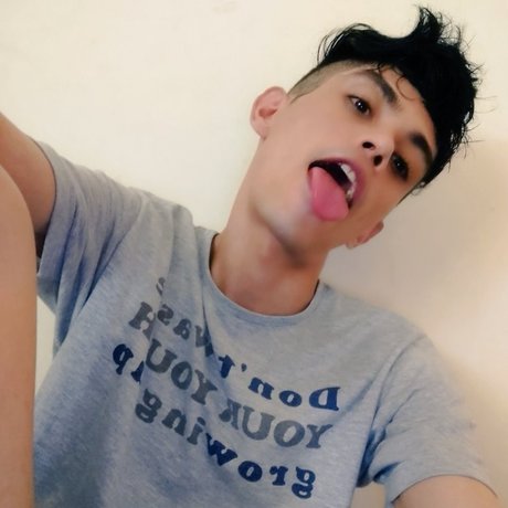 Foto di nudo di fuga di OnlyFans di Matias Gantier