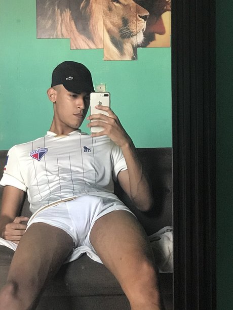 Foto di nudo di fuga di OnlyFans di Matheus Soaresy