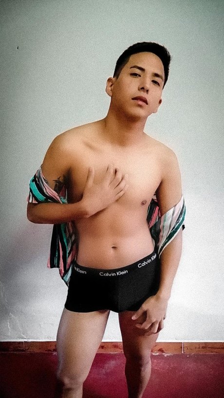 Foto di nudo di fuga di OnlyFans di Mateo