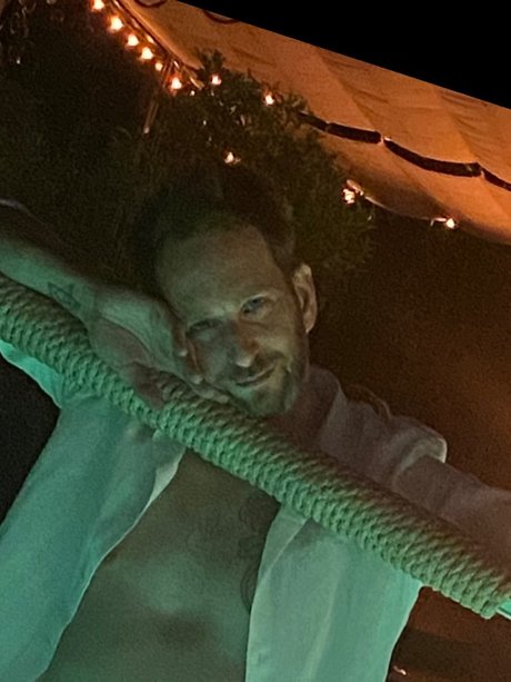 Foto di nudo di fuga di OnlyFans di Tantric Sebastian