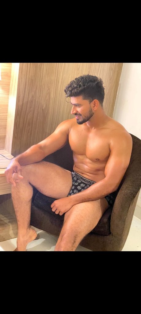 Foto di nudo di fuga di OnlyFans di Master Jenny X