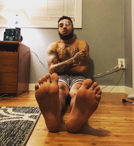 Foto di nudo di fuga di OnlyFans di Master Jay Mack