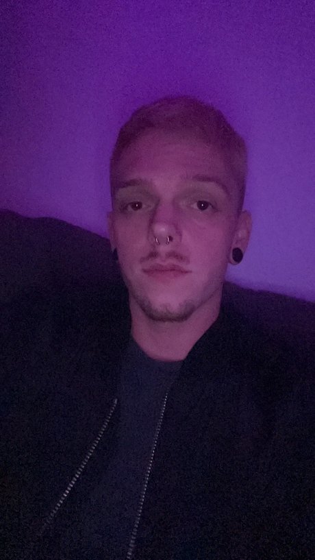 Foto di nudo di fuga di OnlyFans di Jared 