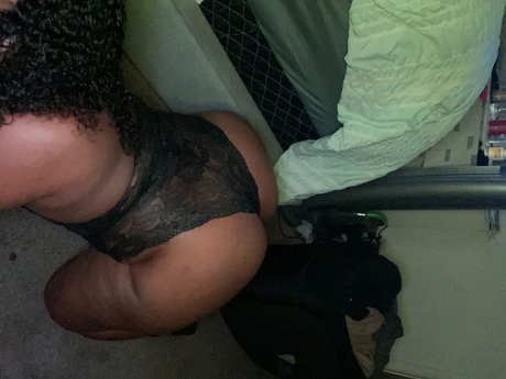 Foto di nudo di fuga di OnlyFans di Maskedupfiji