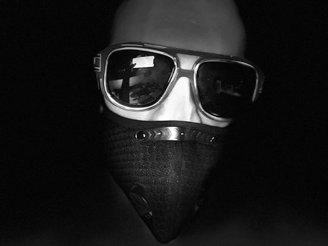 Foto di nudo di fuga di OnlyFans di Masked Mountain Man