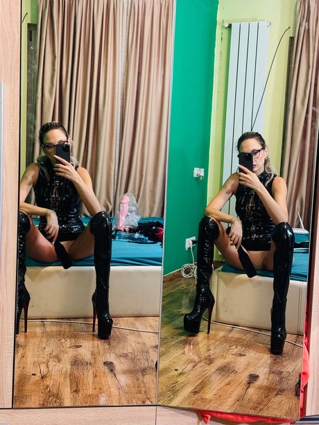 Foto di nudo di fuga di OnlyFans di Black Widow
