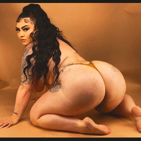 Foto di nudo di fuga di OnlyFans di Jessie Jane