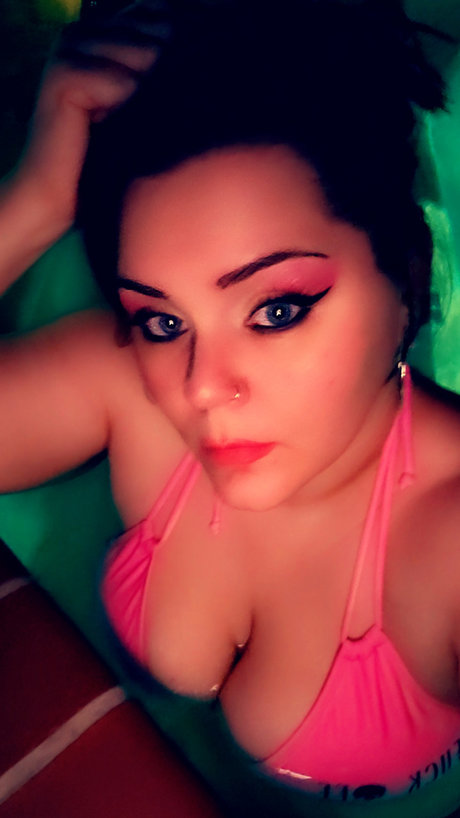 Foto di nudo di fuga di OnlyFans di Becca