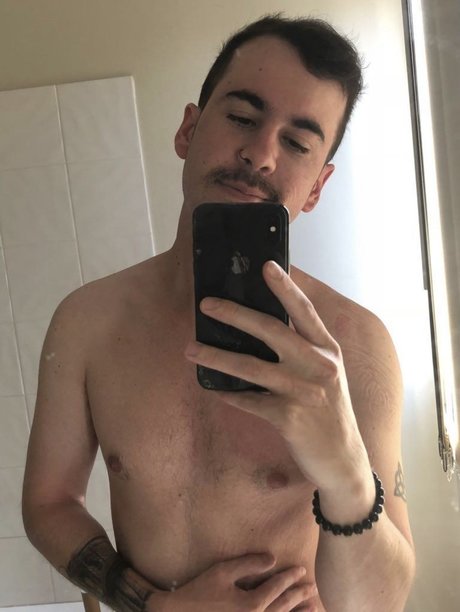 Foto di nudo di fuga di OnlyFans di Blake