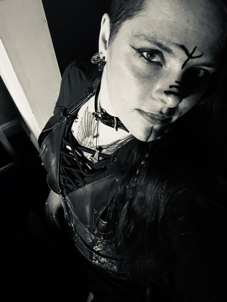 Foto di nudo di fuga di OnlyFans di Beautifuldisaster