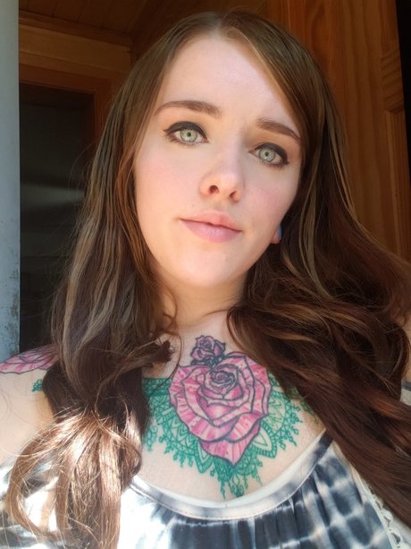 Foto di nudo di fuga di OnlyFans di Callie