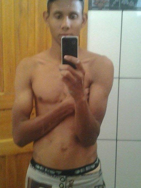 Foto di nudo di fuga di OnlyFans di Filipe Maia De Souza