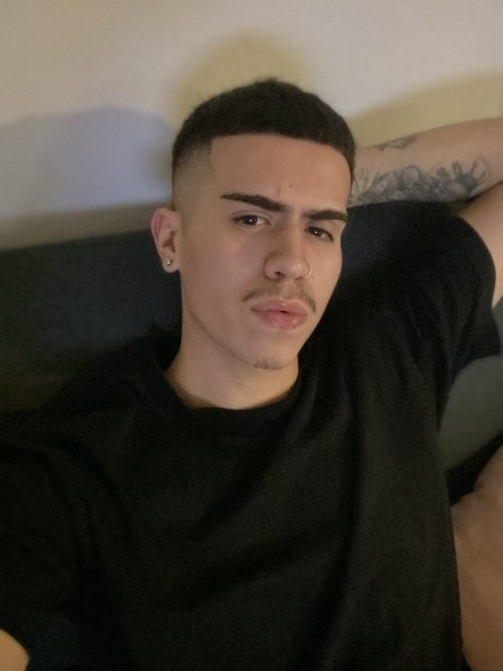 Foto di nudo di fuga di OnlyFans di Mcdaddymob