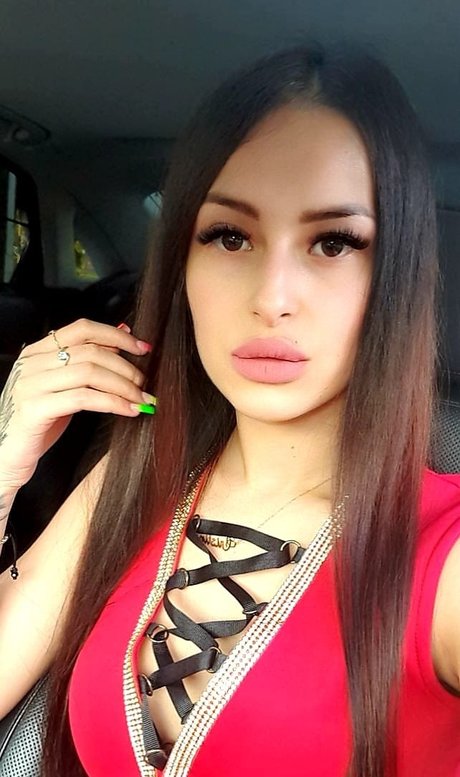 Foto di nudo di fuga di OnlyFans di Mayadmd