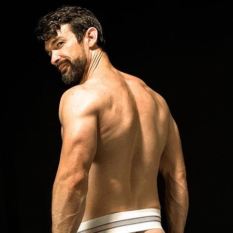 Foto di nudo di fuga di OnlyFans di Maxxx7871