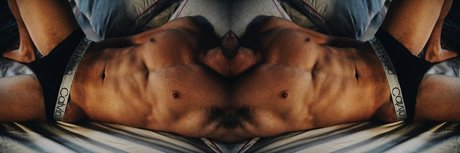 Foto di nudo di fuga di OnlyFans di Maximus Marquez