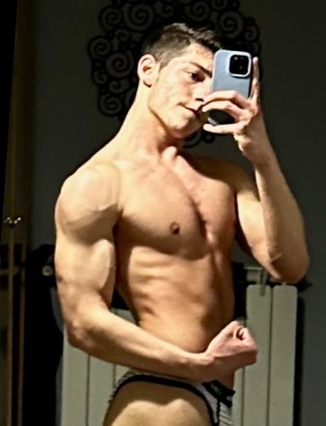 Foto di nudo di fuga di OnlyFans di Max