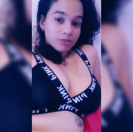 Foto di nudo di fuga di OnlyFans di Mermaid Thick