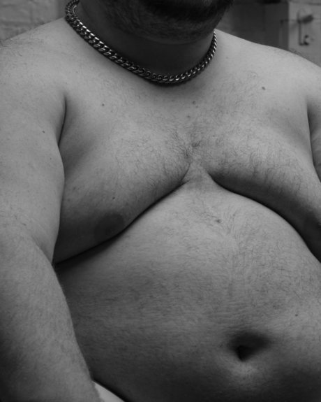 Foto di nudo di fuga di OnlyFans di The Size Of A Man