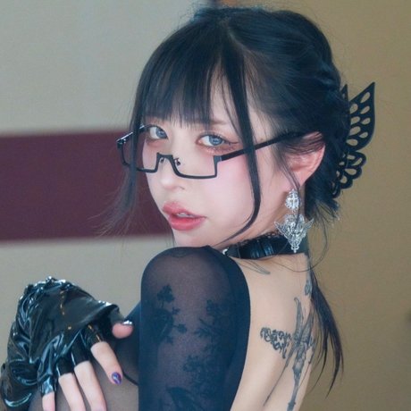 Foto di nudo di fuga di OnlyFans di Meltymelu