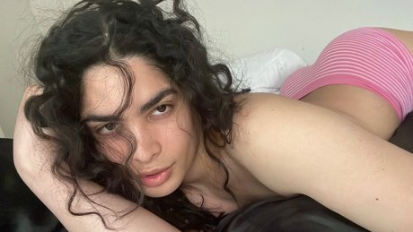 Foto di nudo di fuga di OnlyFans di Mellowbitchy