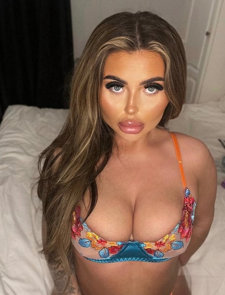 Foto di nudo di fuga di OnlyFans di Amy