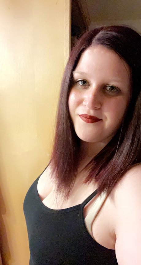 Foto di nudo di fuga di OnlyFans di Amanda