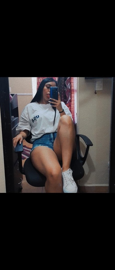 Foto di nudo di fuga di OnlyFans di Melani Pineda