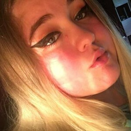 Karmatheslut777