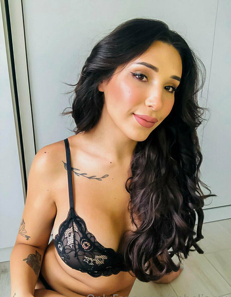 Foto di nudo di fuga di OnlyFans di Opheliaxx